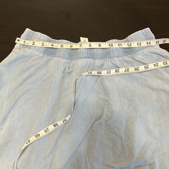 Fabletics chambray skirt - Picture 6 of 6